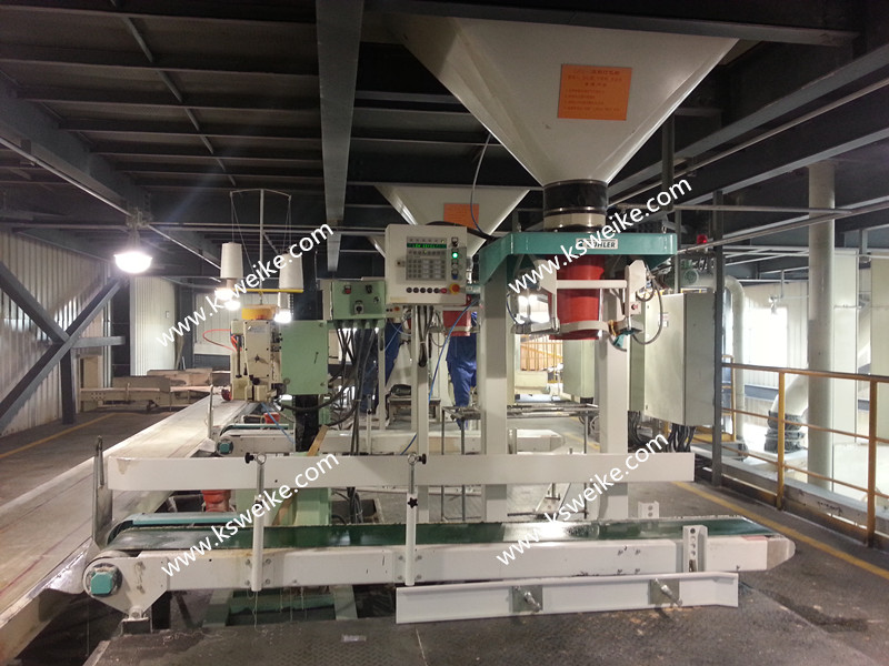 25KG自動計(jì)量大米包裝秤，大豆包裝秤